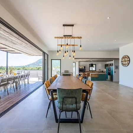 20 Villa *